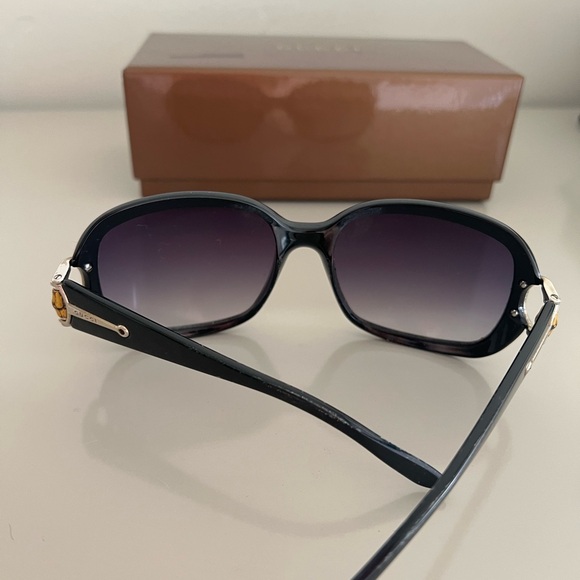 Iconic Round Gucci GG 3132/S Sunglasses - Picture 4 of 8